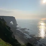 Charmante Maisonnette A 2 Pas De La Plage !